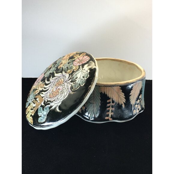Vintage Japanese Ceramic Trinket Box with Lid Round Floral Design Decorative - Picture 3 of 12